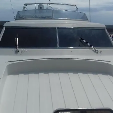 Botel Day Star Antibes Alassio